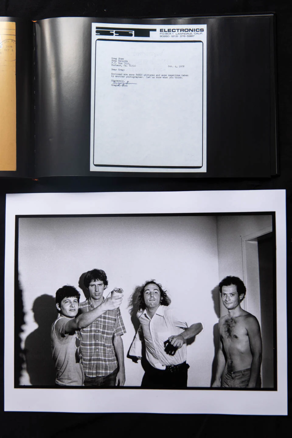 PANIC! | Photo 01 - Image 4